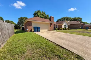 725 Andalusia Trail, DeSoto, TX 75115 - Photo 23