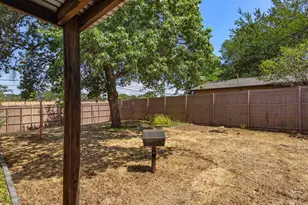 12341 Cedar Bend Dr, Dallas, TX 75244 - Photo 25