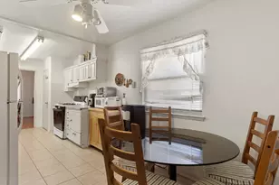 12341 Cedar Bend Dr, Dallas, TX 75244 - Photo 9