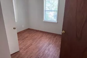 1233 13th St NW, Paris, TX 75460 - Photo 7
