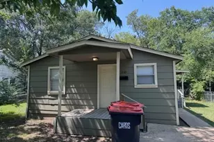 1233 13th St NW, Paris, TX 75460 - Photo 1