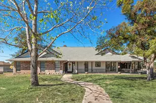 83 Crown Rd, Willow Park, TX 76087 - Photo 1