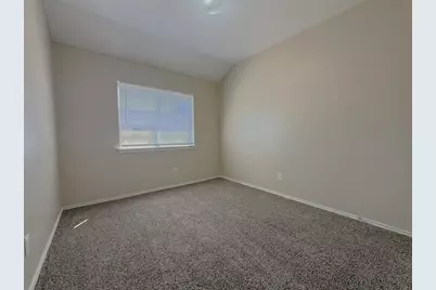 2218 W Thoroughbred Drive, Lancaster, TX 75146 - Photo 15