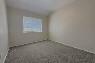 2218 W Thoroughbred Dr, Lancaster, TX 75146 - Photo 15