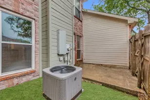 3815 Brandon Park Dr, Garland, TX 75044 - Photo 25