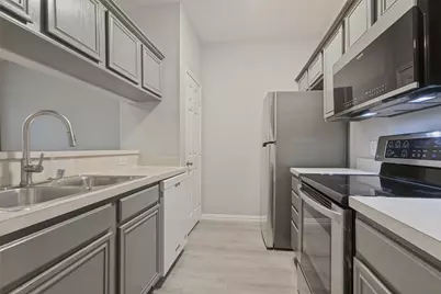 3815 Brandon Park Drive, Garland, TX 75044 - Photo 11