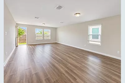 9226 Summerlee Street, Dallas, TX 75227 - Photo 5