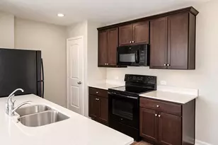 9226 Summerlee St, Dallas, TX 75227 - Photo 3