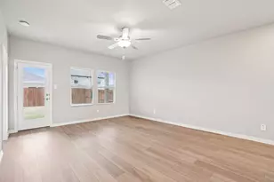 205 Decoursey Dr, Princeton, TX 75071 - Photo 9