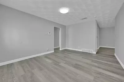 301 S Forest Crest Drive, Garland, TX 75042 - Photo 13