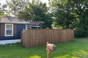712 N Barrett Ave, Denison, TX 75020 - Photo 23