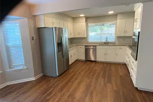 1604 Brookhaven Cir, Bedford, TX 76022 - Photo 3