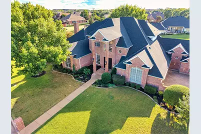 901 Walnut Falls Circle, Mansfield, TX 76063 - Photo 5