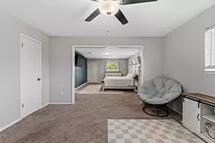 128 E Johnson St, Hewitt, TX 76643 - Photo 17