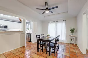 1910 Middle Glen Dr, Carrollton, TX 75007 - Photo 5