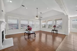 7529 Zinnia Ln, Forest Hill, TX 76140 - Photo 13