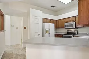 7567 Casburn Ct, Fort Worth, TX 76120 - Photo 9