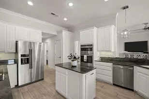 1203 Horizon Ct, Granbury, TX 76049 - Photo 17