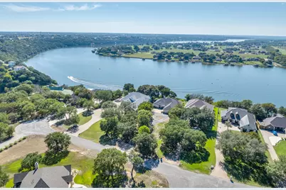 1203 Horizon Court, Granbury, TX 76049 - Photo 37