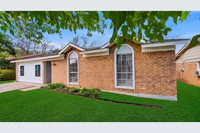 1602 Pisces Street, Grand Prairie, TX 75051 - Photo 3