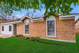 1602 Pisces St, Grand Prairie, TX 75051 - Photo 3