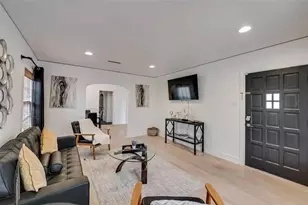 2707 Burlington Blvd, Dallas, TX 75211 - Photo 3