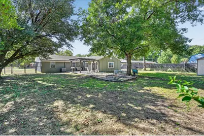 1216 Walker Drive, Hurst, TX 76053 - Photo 3