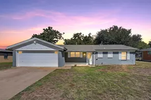 1216 Walker Dr, Hurst, TX 76053 - Photo 1