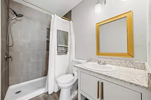 2814 Sherry St, Arlington, TX 76014 - Photo 9