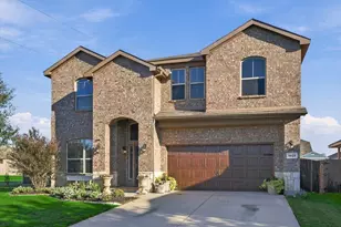 1025 Doe Meadow Dr, Fort Worth, TX 76028 - Photo 3