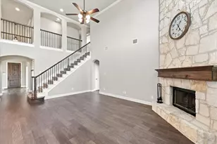 602 Dean Box Dr, Waxahachie, TX 75165 - Photo 9