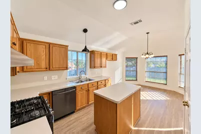 4628 Mustang Drive, Fort Worth, TX 76137 - Photo 9