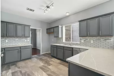 2071 Sunset Lane, Lewisville, TX 75067 - Photo 13