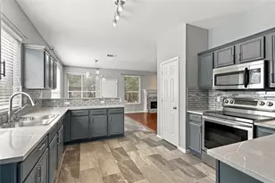 2071 Sunset Ln, Lewisville, TX 75067 - Photo 15
