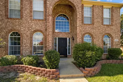 2071 Sunset Lane, Lewisville, TX 75067 - Photo 3