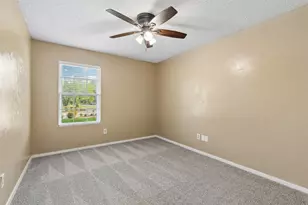 501 NW Renfro St, Burleson, TX 76028 - Photo 21
