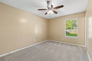 501 NW Renfro St, Burleson, TX 76028 - Photo 15