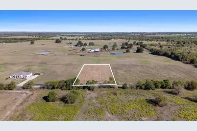 784 County Road 1021, Wolfe City, TX 75496 - Photo 19