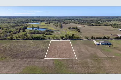 784 County Road 1021, Wolfe City, TX 75496 - Photo 27