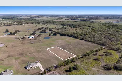 784 County Road 1021, Wolfe City, TX 75496 - Photo 5
