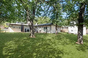 1012 Keith Dr, Hurst, TX 76053 - Photo 35