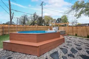 2015 S Ewing Ave, Dallas, TX 75216 - Photo 3