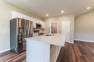 923 Putnam St, Sulphur Springs, TX 75482 - Photo 7