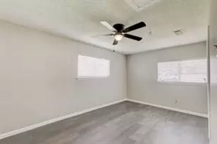 2422 Jewell Dr, Arlington, TX 76016 - Photo 13