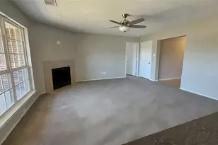 913 Barbara St, Denton, TX 76209 - Photo 9