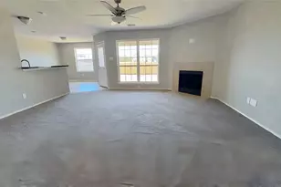 913 Barbara St, Denton, TX 76209 - Photo 5