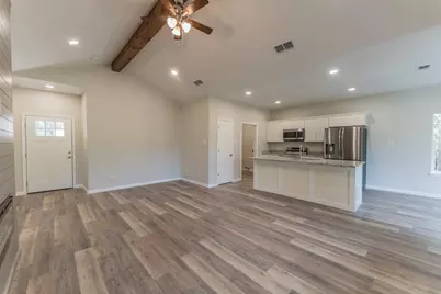 921 Putman, Sulphur Springs, TX 75482 - Photo 7