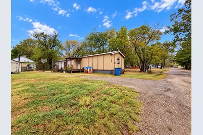 708 Lincoln Street, Campbell, TX 75422 - Photo 3