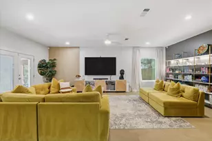 709 Woodbine Ave, Dallas, TX 75203 - Photo 3