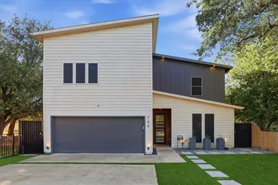 709 Woodbine Avenue, Dallas, TX 75203 - Photo 1